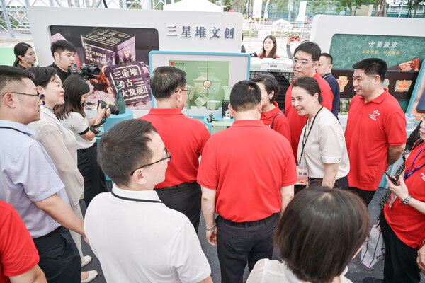 在香江之畔遇見德陽