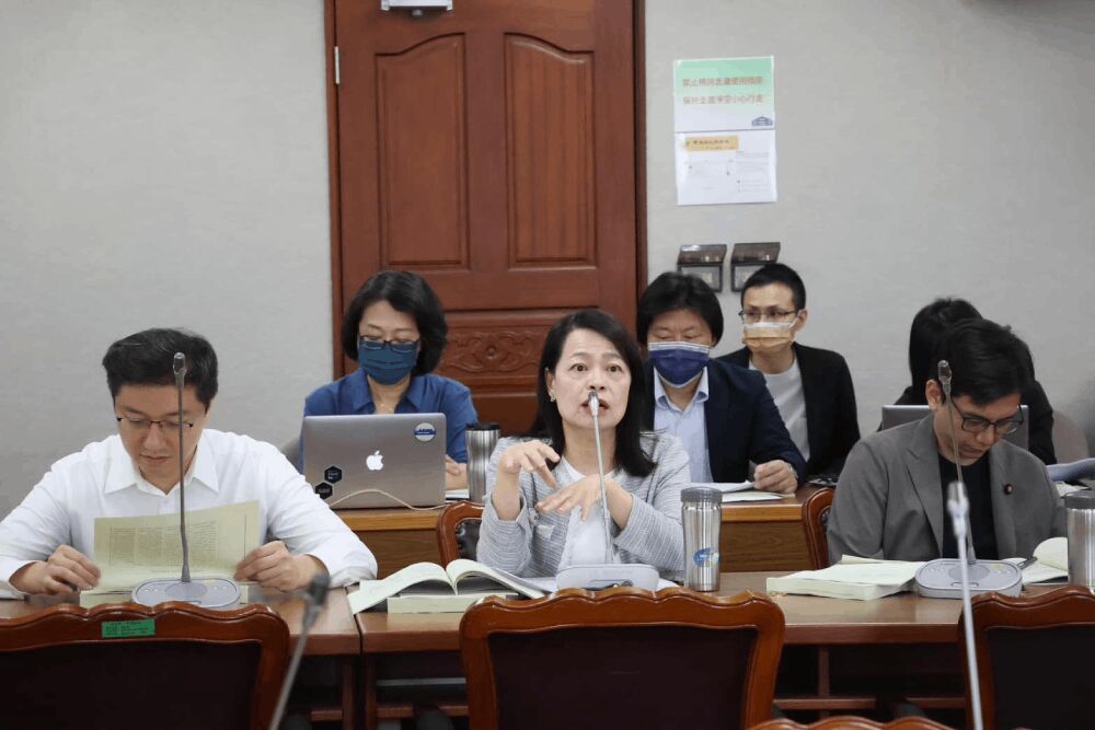 藍委要提高門檻下週立院排審 許宇甄:罷免不應成政治報復工具 284 照片來源:許宇甄臉書