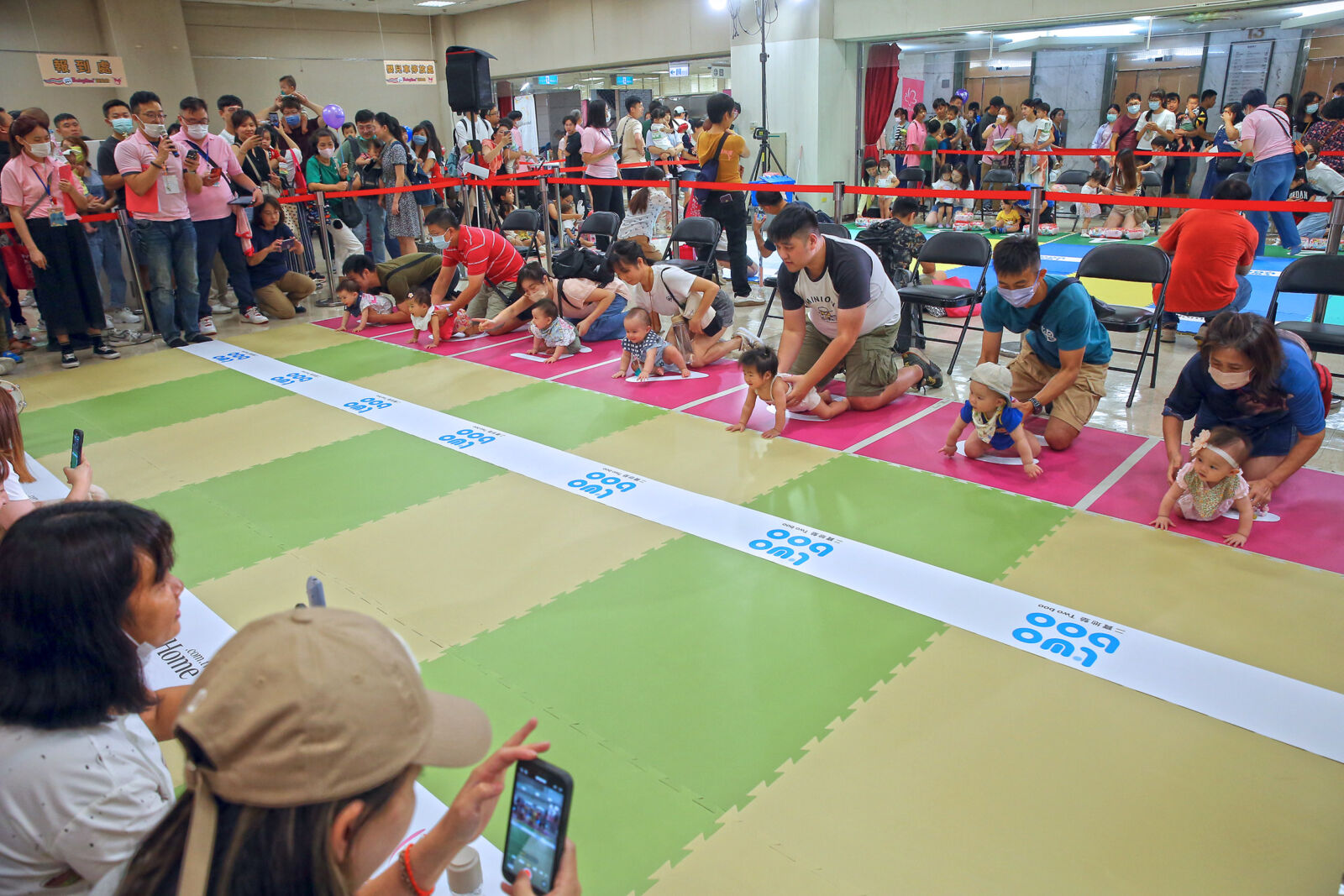 最萌BabyRUN+寶寶運動會登場 近400位比基尼泳裝寶寶大集合 268 CNEWS195240629a02