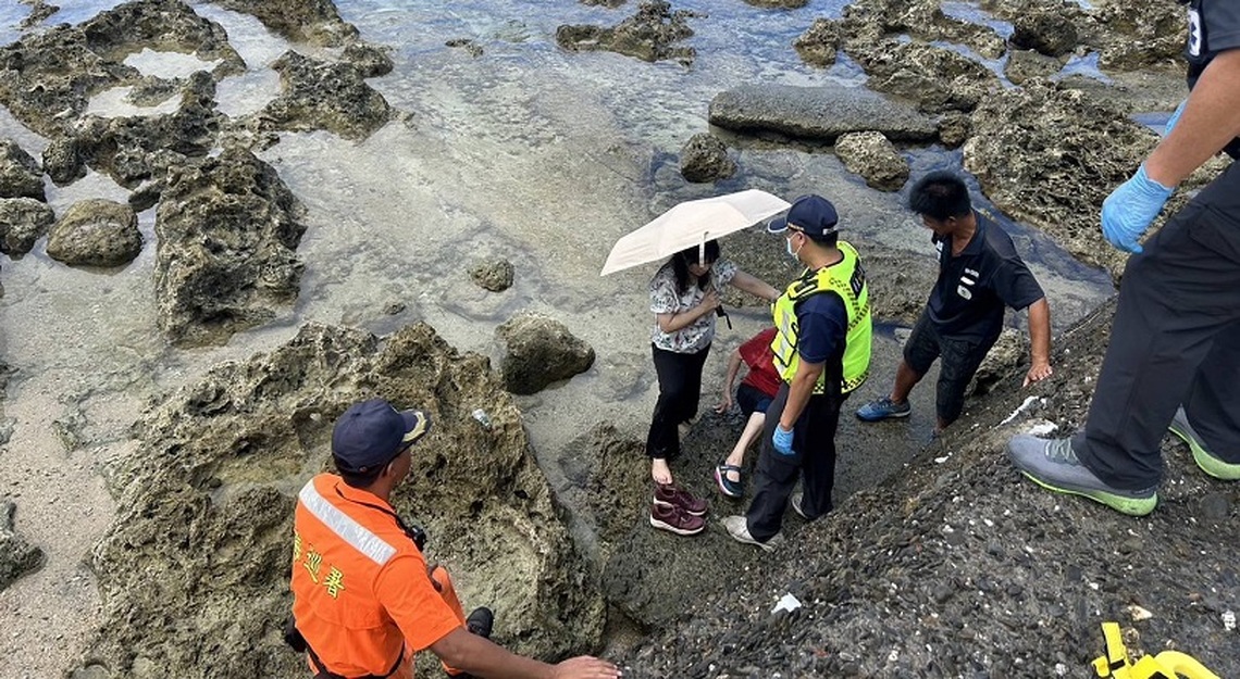 民眾小琉球不慎受傷 海巡消防救援送醫