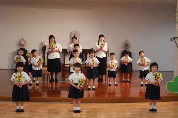 ▲幼幼班到大班學生都帶來精彩表演展現學習成果，並歡送畢業生。（台中慈濟醫院提供）