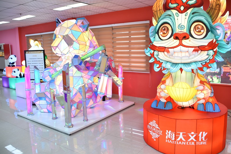 可能是玩具和文字的圖像