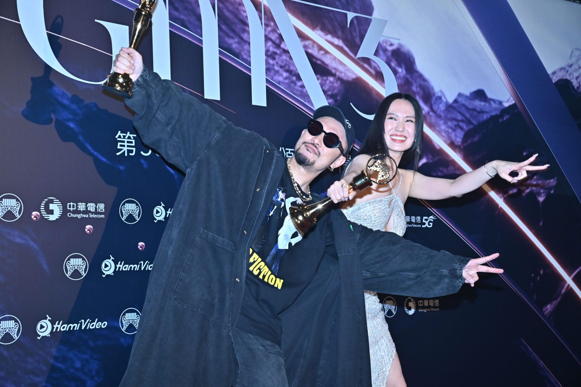第35屆金曲獎頒獎典禮熱鬧登場 MC HotDog熱狗 孫盛希分別封王封后