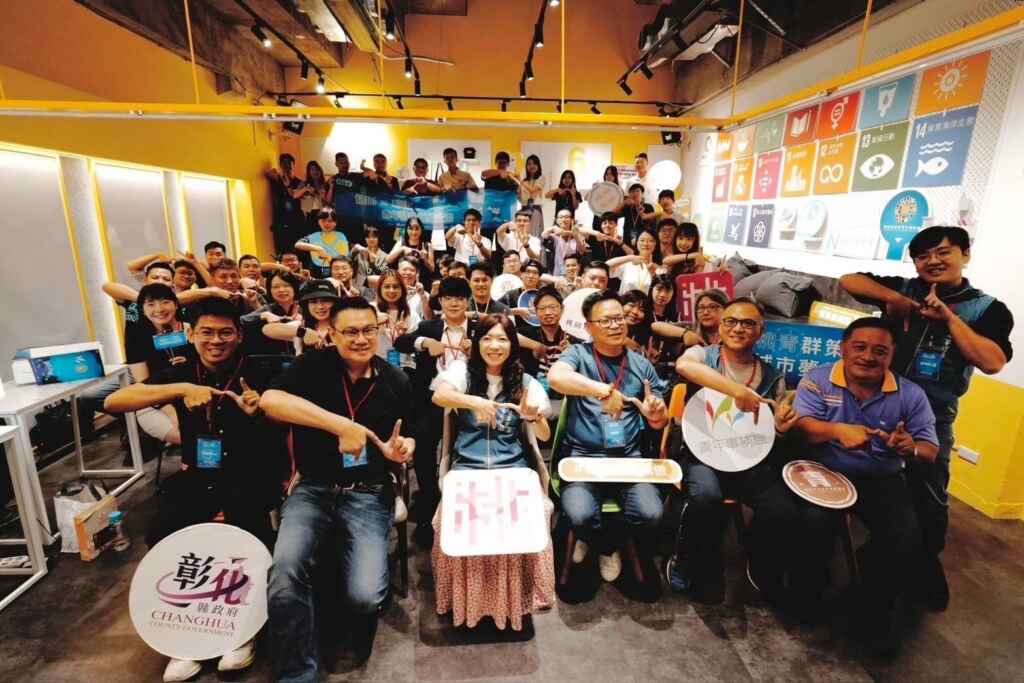 ▲桃園市政府青年事務局侯佳齡局長率領青年諮詢委員,前來與彰化縣政府的青年諮詢委員進行交流為地方拚未來。(彰化縣政府提供)