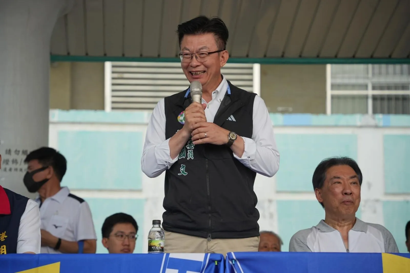 8-3/Sudden Card Suspension by DBS Sparks Public Outrage; Legislator Guo Guowen Urge FSC to Address the Issue, Wu Lihua Calls it Unfair to Consumers 228 8-3/Sudden Card Suspension by DBS Sparks Public Outrage; Legislator Guo Guowen Urge FSC to Address the Issue, Wu Lihua Calls it Unfair to Consumers 227