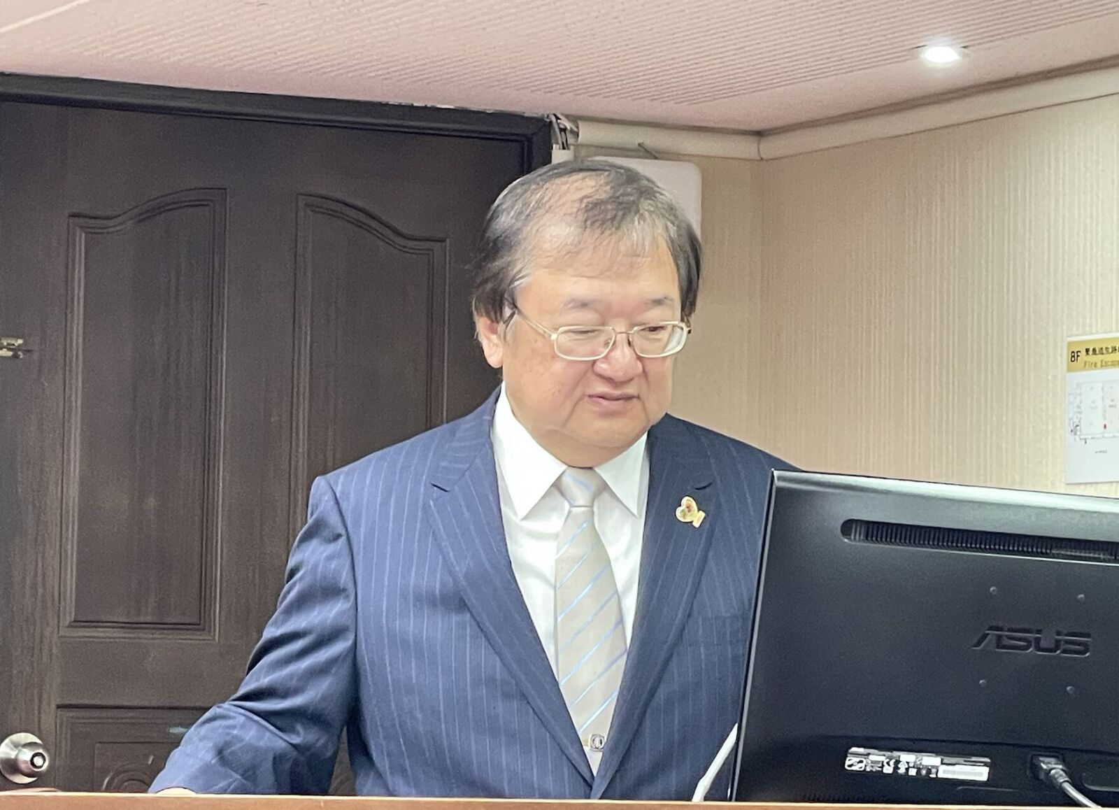 總統直設委員會「衛福部長變傀儡」? 邱泰源:他們都會尊重我 204 總統直設委員會「衛福部長變傀儡」? 邱泰源:他們都會尊重我 203