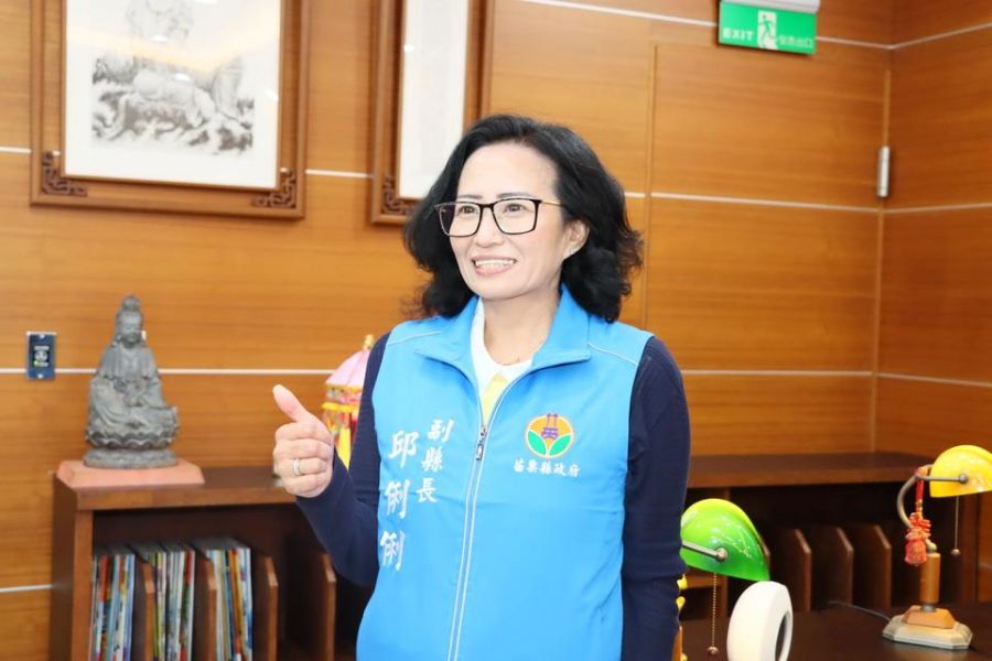 苗栗縣新任副縣長邱俐俐上任