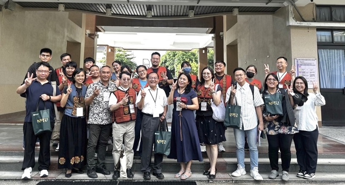 原民會鍾興華Calivat‧Gadu副主委訪視屏東大學與校內原住民族教育第一線夥伴交流意見