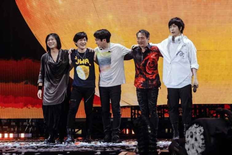 ▲五月天《回到那一天》演唱會概念設計獲2世界大獎肯定。（相信音樂提供）
