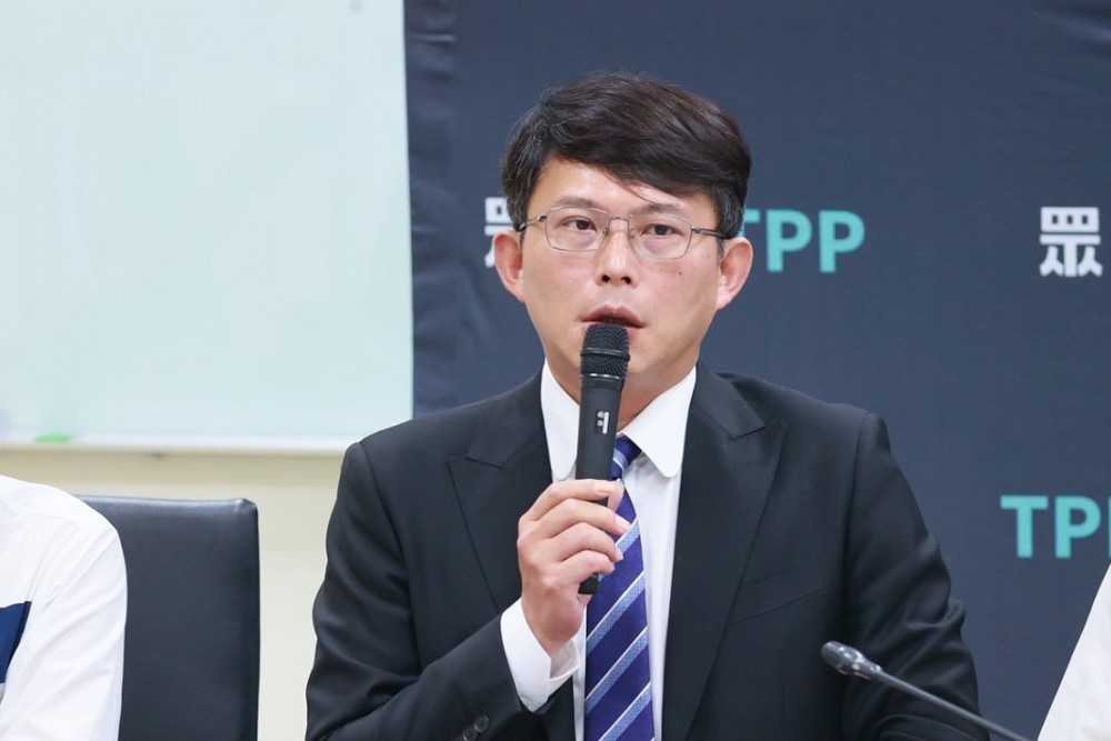 民眾黨反對提高罷免門檻 黃國昌:連署過程比照正副總統選罷法 246 民眾黨反對提高罷免門檻 黃國昌:連署過程比照正副總統選罷法 245