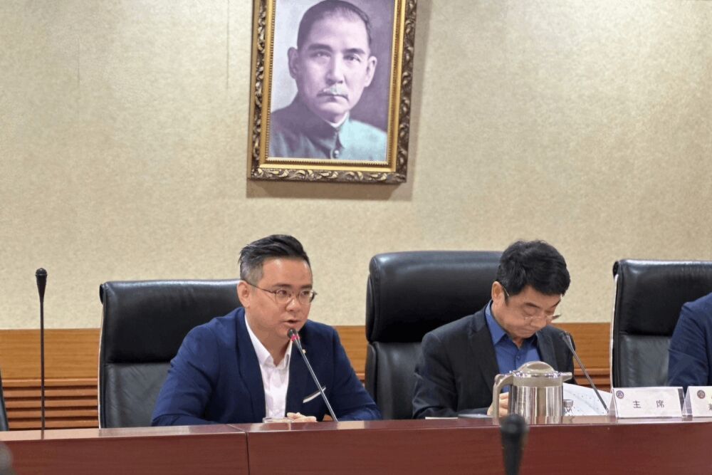 指台中一條捷運不夠 黃健豪:構成路網才能真正解決交通問題 231 照片來源:立法委員黃健豪國會辦公室
