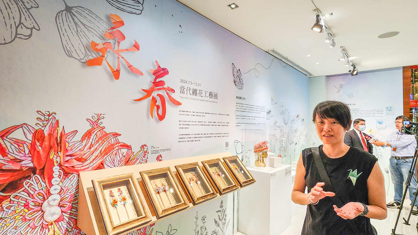 ▲高雄翰品酒店特別邀請藝術家黃珮萱老師展出35件作品。(圖/記者黃淑貞攝)
