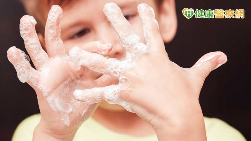 暑假出遊多注意！醫示警「腸病毒３類常見重症」　應加強肥皂濕洗手