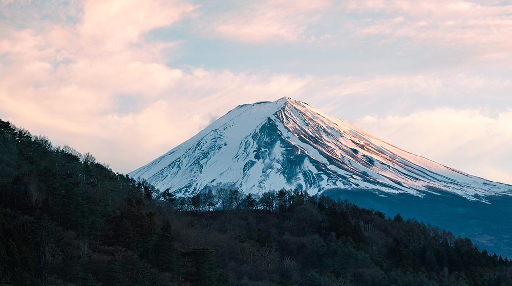山 美麗 自然 日本 性質 日落 春天 天空 著名 黃昏 水 旅遊 下降 背景 日本 視圖 現場 里程碑 安裝 雪 名勝 湖 景觀 早晨 日出 風景 火山