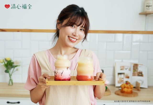 草莓與紅心芭樂系列飲品(資料來源:清心福全).jpg
