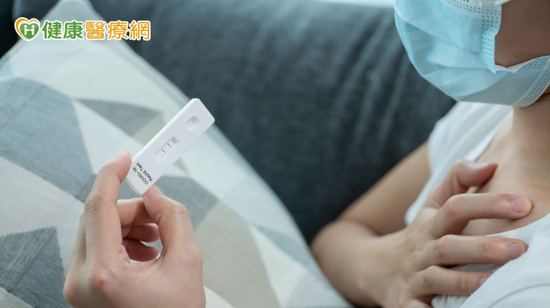 預計七月中旬進入新冠高峰！醫師提醒3種人特別留意