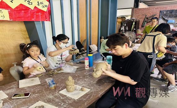 彰化縣遊樂翻轉夏令營開跑 田中窯玩陶作麵包人氣爆表