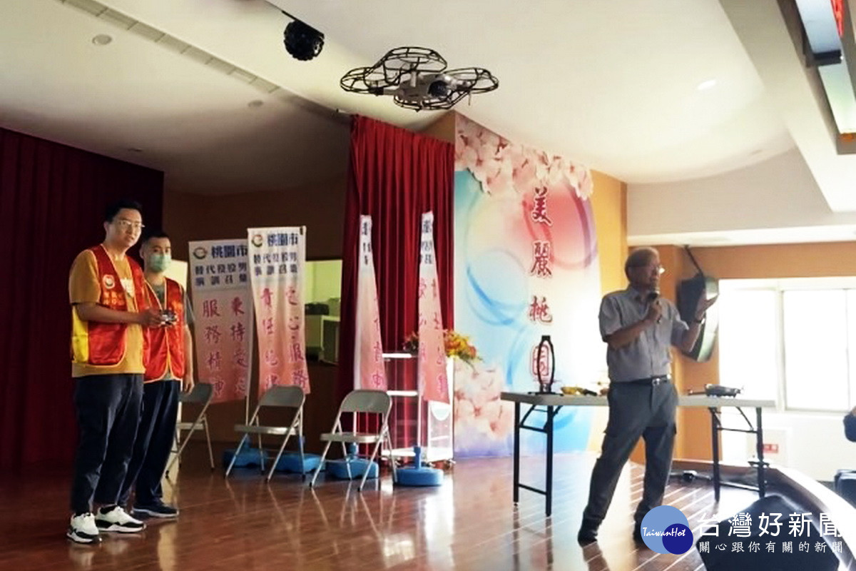 桃園市政府民政局辦理替代役男演訓召集,全國之先將無人機納入課程,未來可用於災害防救運用。<br /><br />