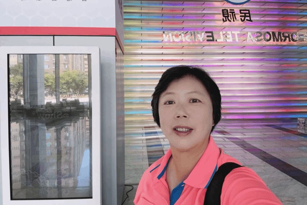 鄭文燦被三度聲押之後羈押禁見 鄭文婷轟裁定:沒道理、非常不恰當 214 照片來源:鄭文婷臉書