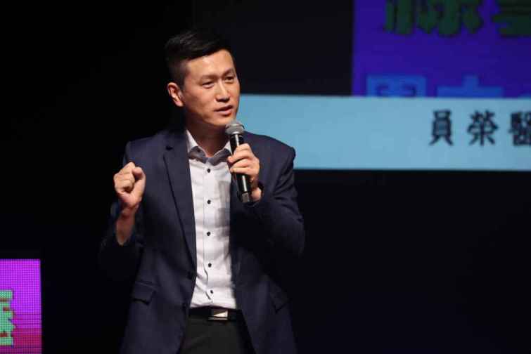 ▲員榮醫療體系員榮醫院醫療副院長涂川洲表示，員榮醫療體系一直秉持著醫者初衷，持續善盡社會責任。（員榮醫院提供）