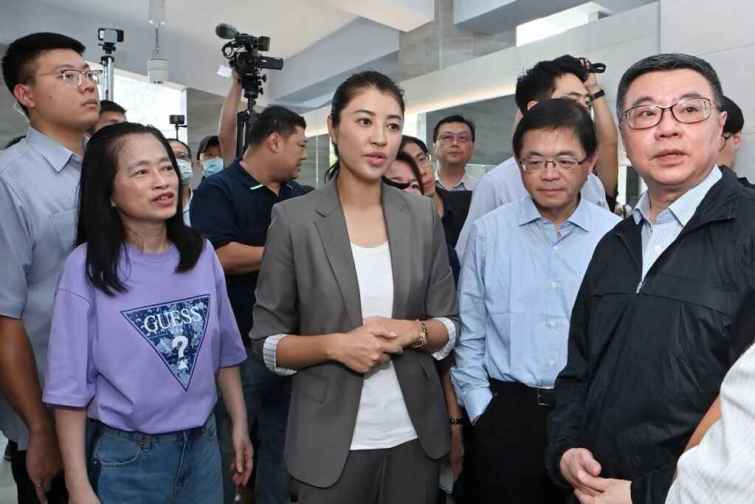 ▲行政院長卓榮泰13日出席「國道6號東草屯休息站新建工程」啟用典禮，兼顧性別平權 、提供民眾舒適便利服務。（記者張玉泰攝）