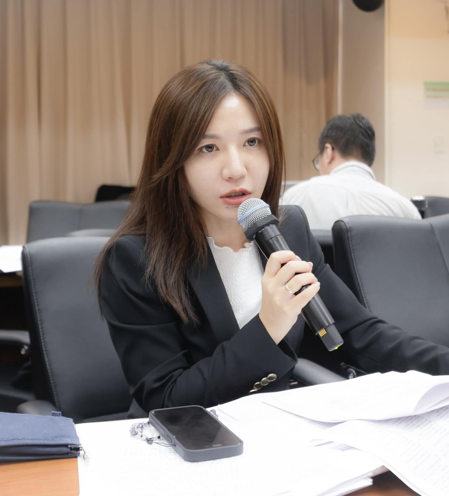 民進黨立委吳沛憶指今年兩度針對幼兒園質詢,但對北市回應不滿意。圖/取自吳沛憶臉書