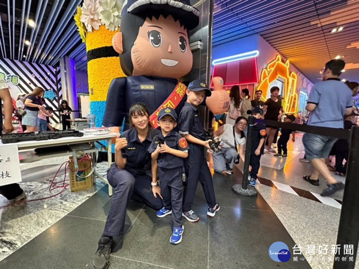 小小警察營。林重鎣
