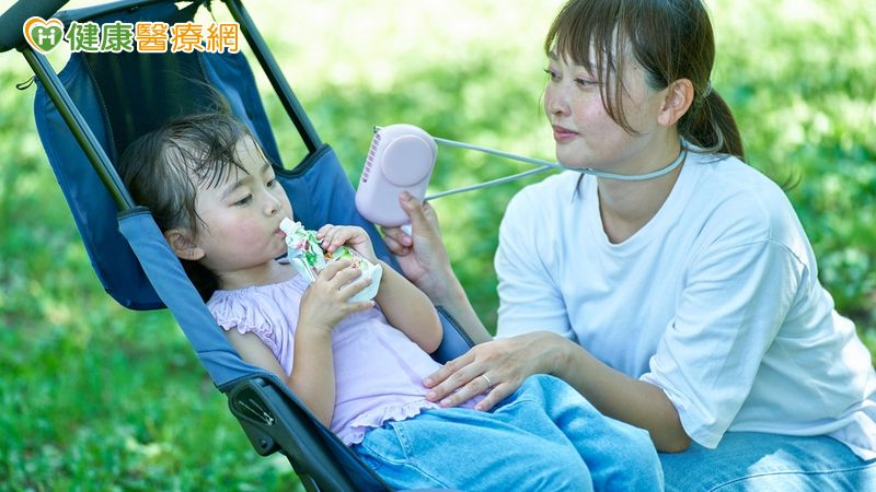 炎炎夏日,熱中暑機率飆增! 醫解析「危急症狀、急救措施」防憾事