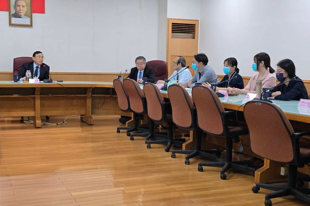 雲林地檢鷹擊綠能蟑螂　邢泰釗親赴嘉勉 233
