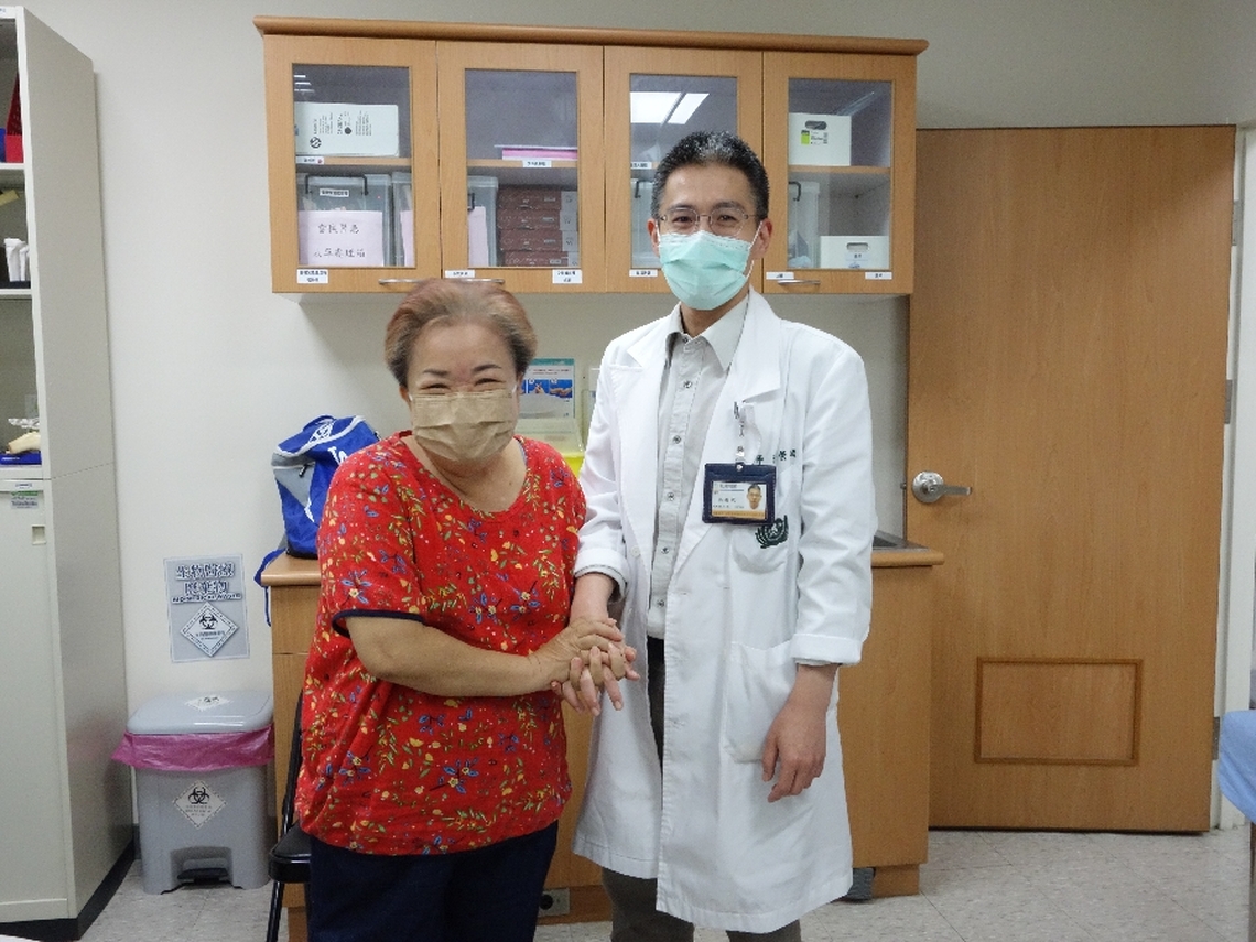 高齡長者「換膝蓋」免驚 大林慈濟醫院醫療結合科技機械手臂輔助更精準