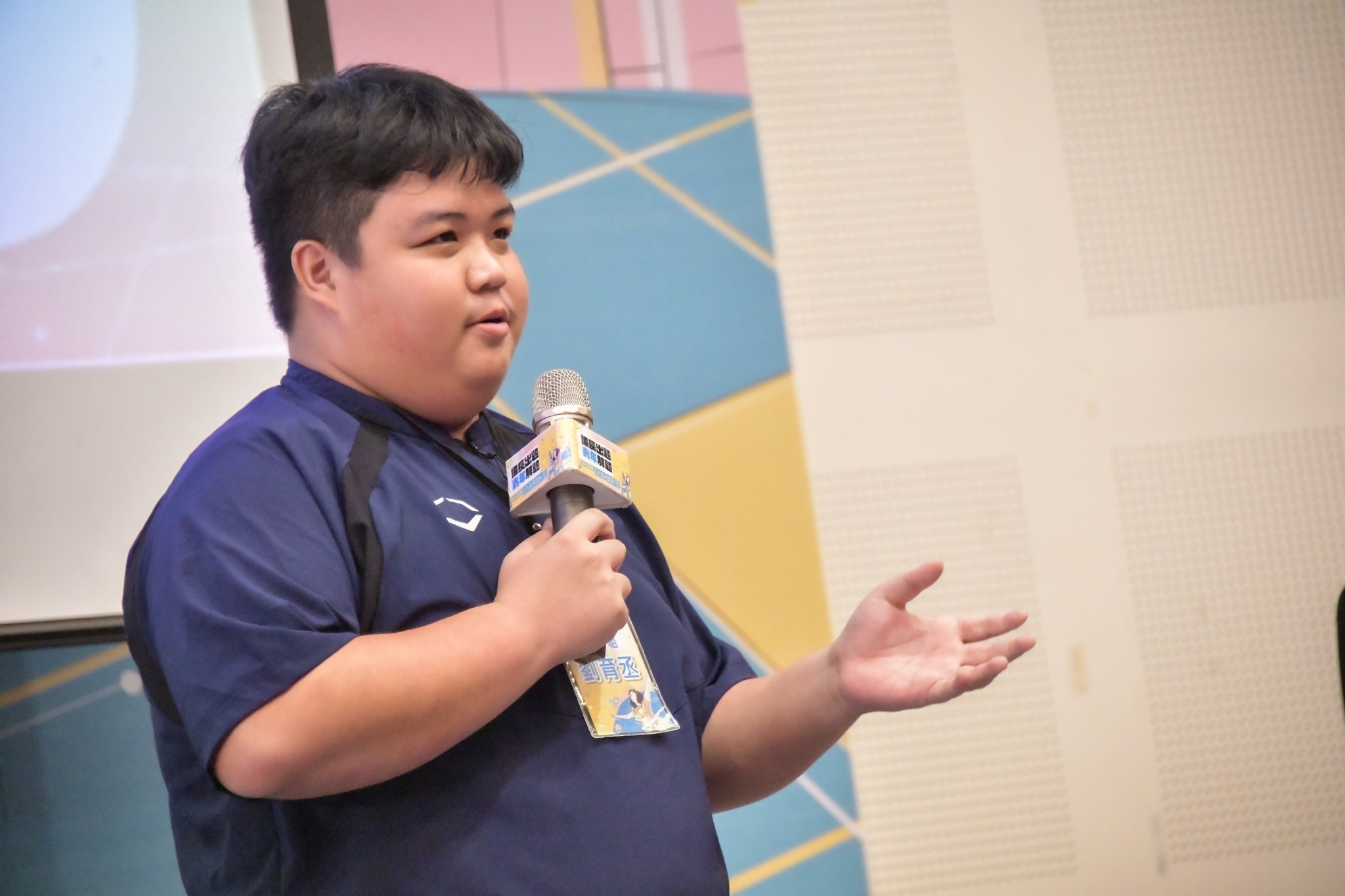 ▲彰化縣議會第三屆青年議事體驗營熱鬧開場，來自彰化縣內8所高中的50位學子，為在地議題勇敢發聲。（彰化縣議會提供）