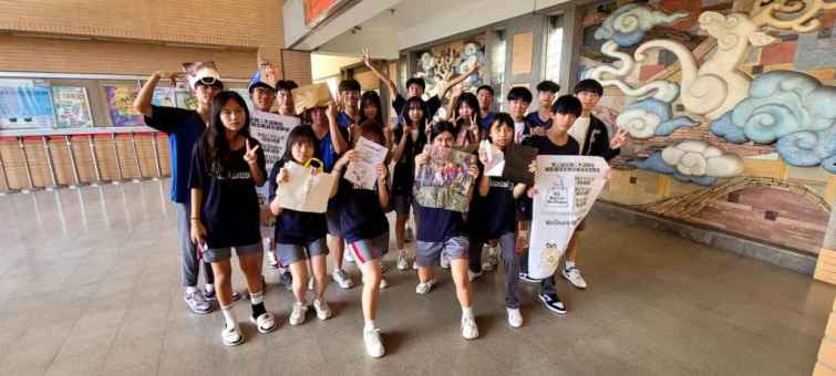 ▲ 學生會舉辦2024校園公益週 《益起減塑袋來新生活》活動。（記者廖妙茜翻攝）