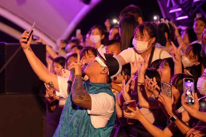 「屏東夏日狂歡祭」7/20登場 結合市集、光影藝術化身怪獸樂園