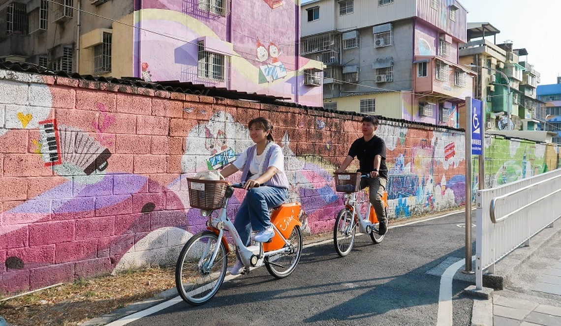 高雄YouBike2.0第5,000萬人次幸運兒出爐! 新增第三人責任險 騎乘更有保障