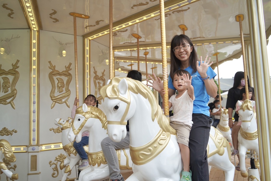 屏東縣民公園一整天也玩不膩!孩童歡笑聲不斷