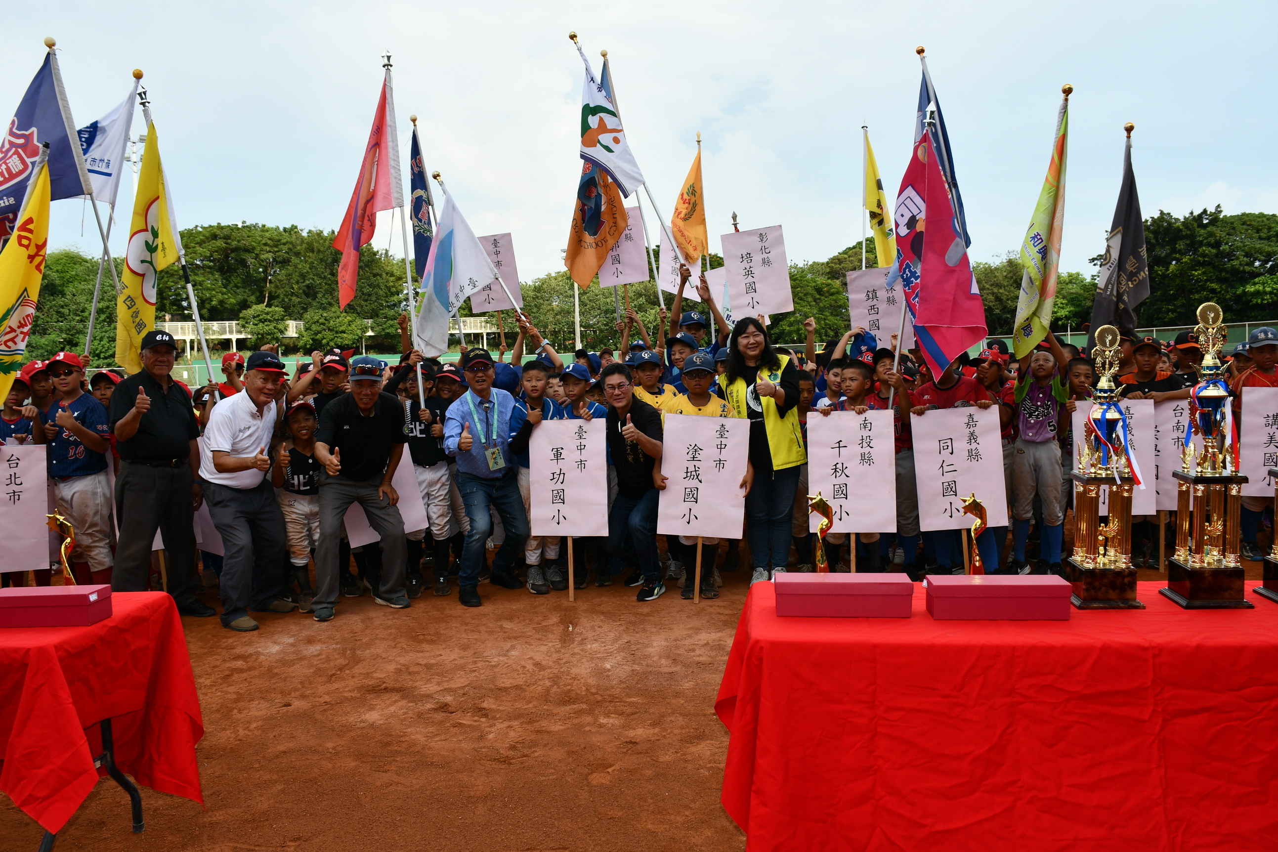 ▲彰化市第五屆「市長盃」全國少棒錦標賽，彰化市八卦山及延和球場熱鬧開戰，來自全台各地24支隊伍、400名選手角逐四天。（記者張溎壕攝）