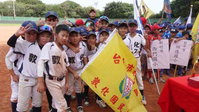 ▲彰化市長盃全國少棒錦標賽，吸引全台各地棒球菁英共24隊、400人以上報名參賽。（記者林明佑攝）