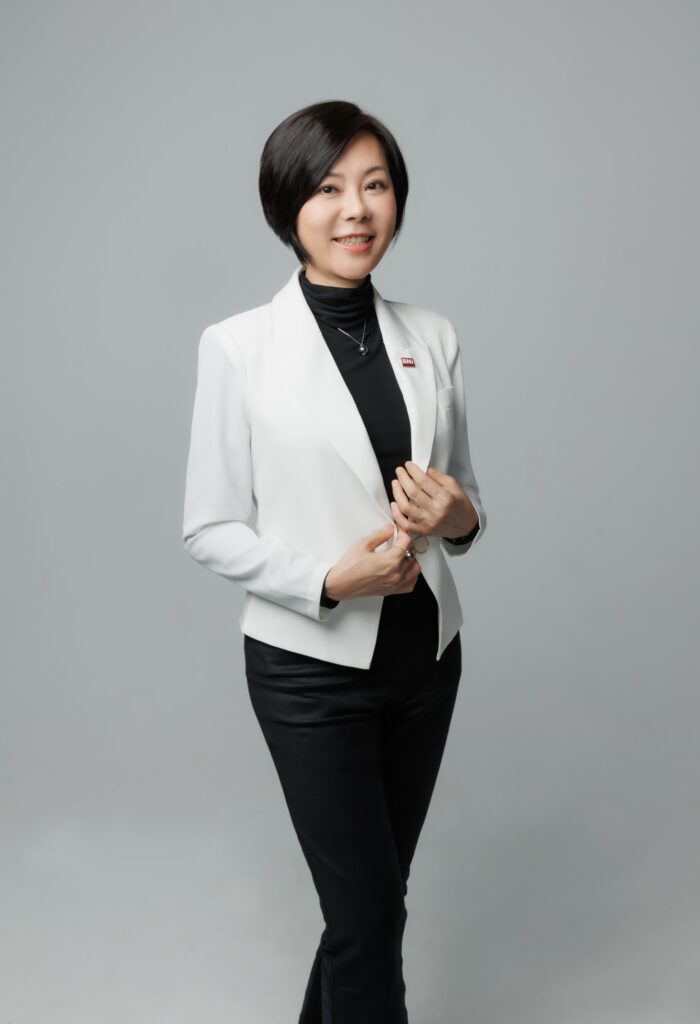 張芷榕 Selina 老師 幸福能量學苑|創辦人 2024年獲得亞洲十大名師金像獎 美國歐林中心|開發光體高階認證