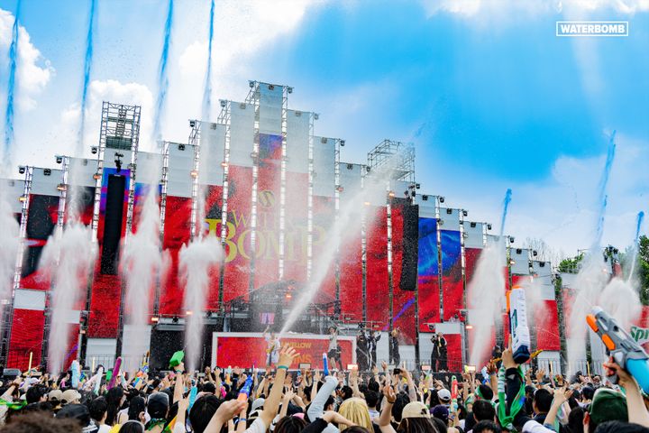 ▲好玩有趣的 Waterbomb 音樂節、SBS 歌謠大戰。 圖:KKday/提供
