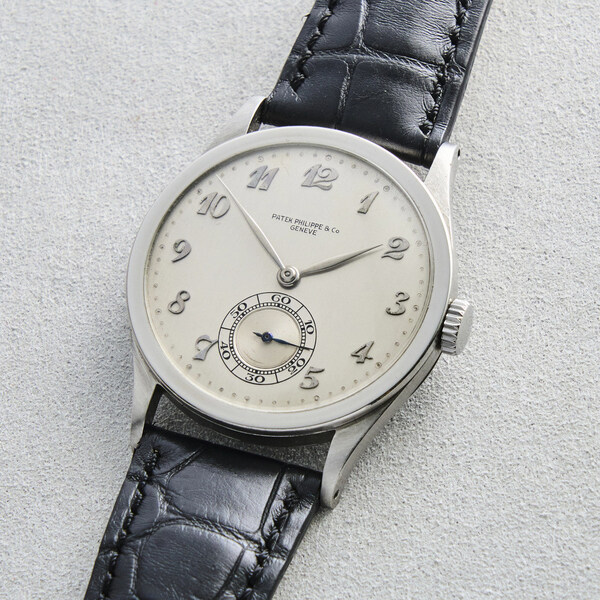 Ref. 570A, “Grande Calatrava, Breguet Numerals” (1942) Ref. 570A, “Grande Calatrava, Breguet Numerals” (1942)