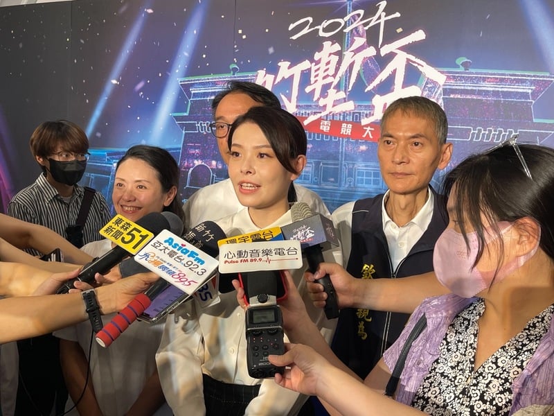 新竹市長高虹安(中)助理費案將於24日宣判,她18日表示,這段期間市政運作一切如常,目前最重要的工作就是繼續把市政做好。中央社