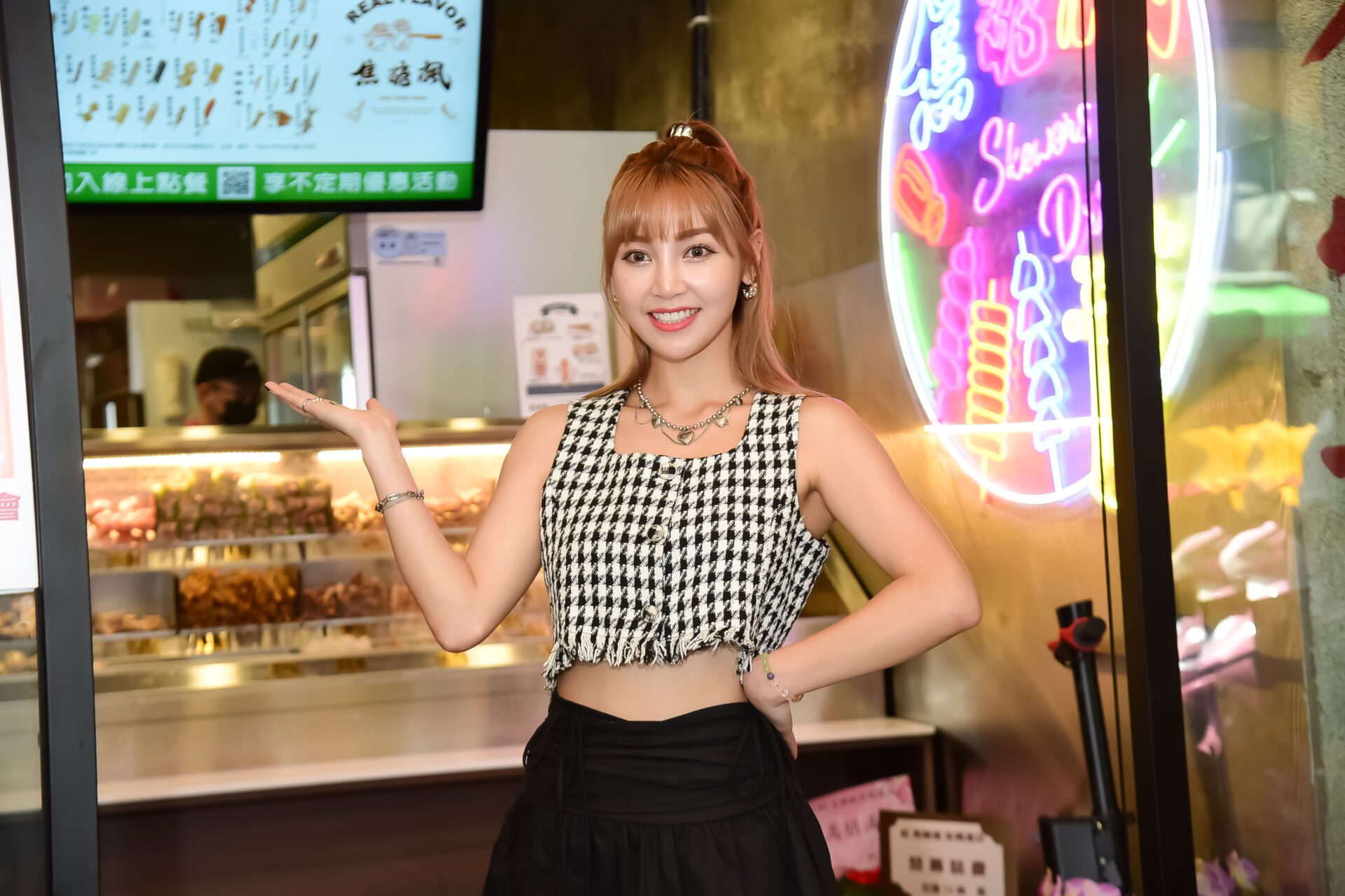 最香女團MEME的草莓最愛串燒 熾熱炎夏仍甜滋滋