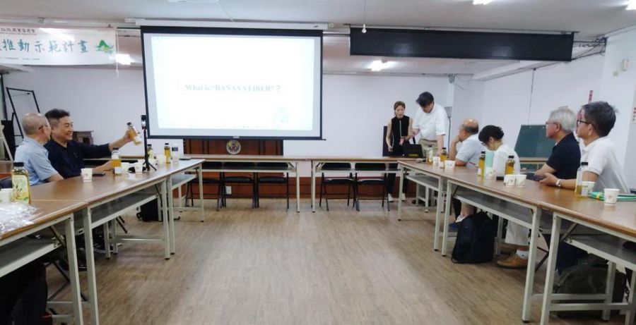 日本三井公司參訪屏東九如農會 預訂10萬個鳳梨纖維手提袋