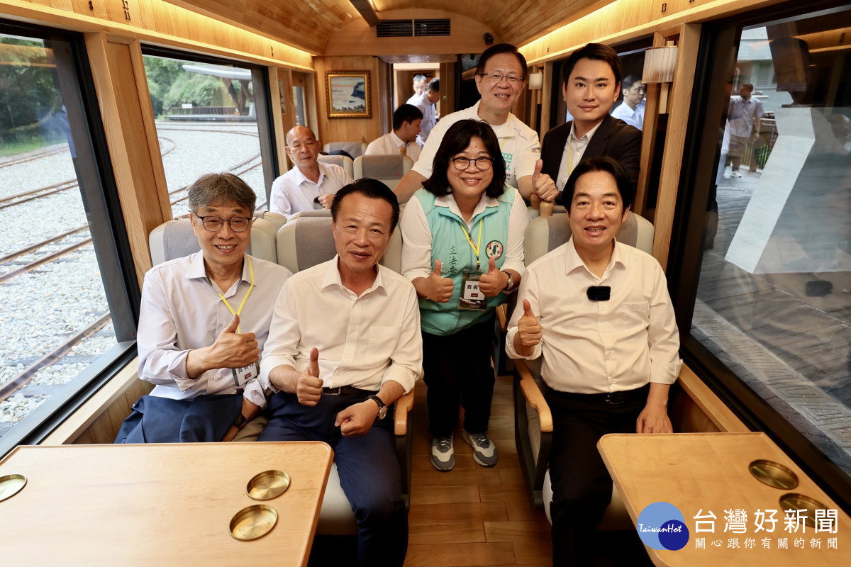 總統賴清德搭乘福森號總統至祝山車站/林業署阿里山林業鐵路吳明翰提供