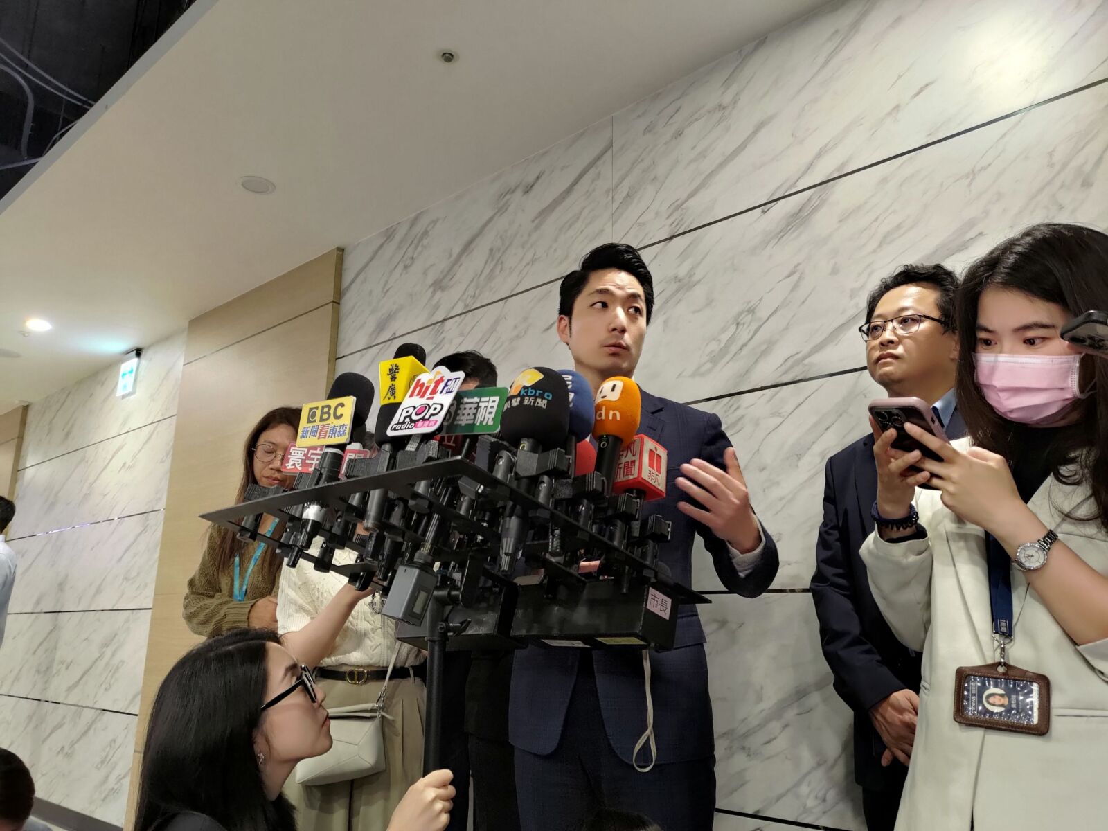 幼童性侵案蔣萬安首致歉 陳聖文籲:提出實質改善措施 244 幼童性侵案蔣萬安首致歉 陳聖文籲:提出實質改善措施 243