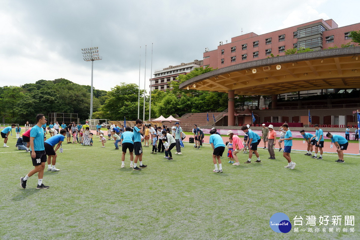 「櫃買中心員工足球親子日」於銘傳大學熱鬧登場。<br /><br />