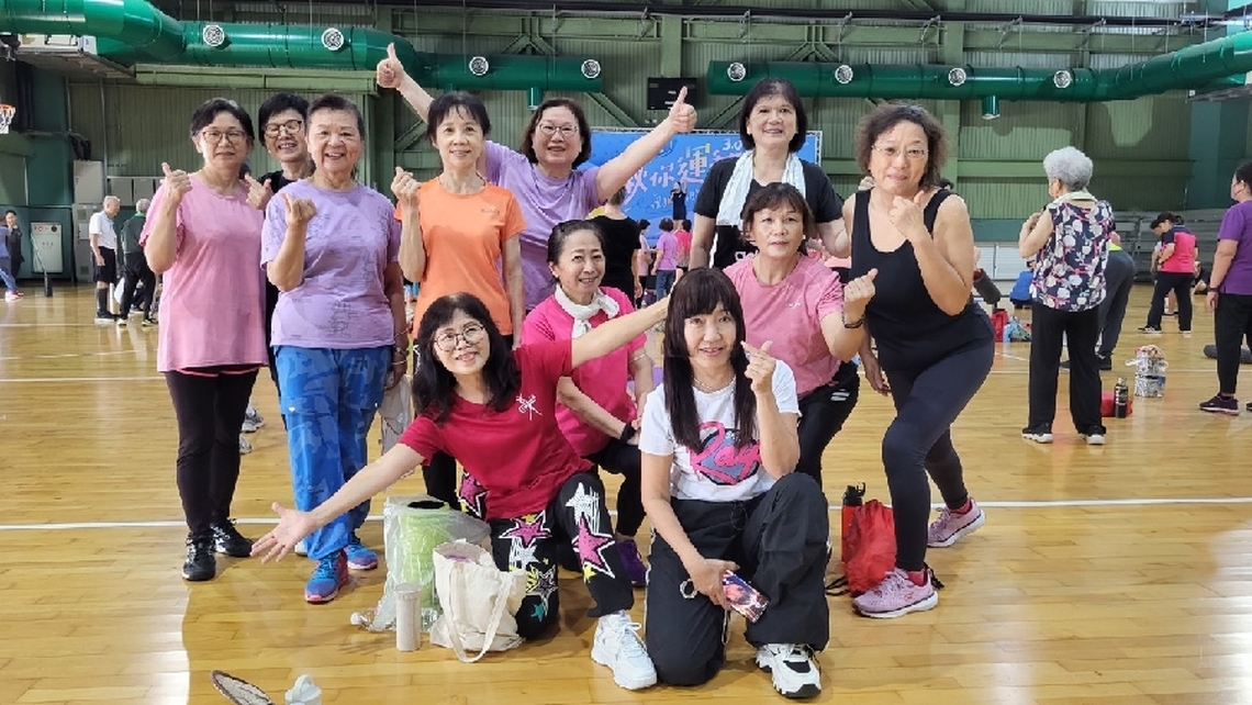 嘉義市衛生局揪你運動 全場逾300位民眾增肌減脂飆汗贏健康