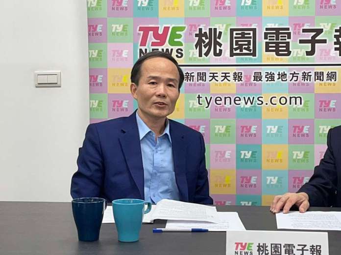 【有片】科普行動圖書車啟程!桃園教育局長劉仲成曝閱讀的重要性 132 S 67870742 0