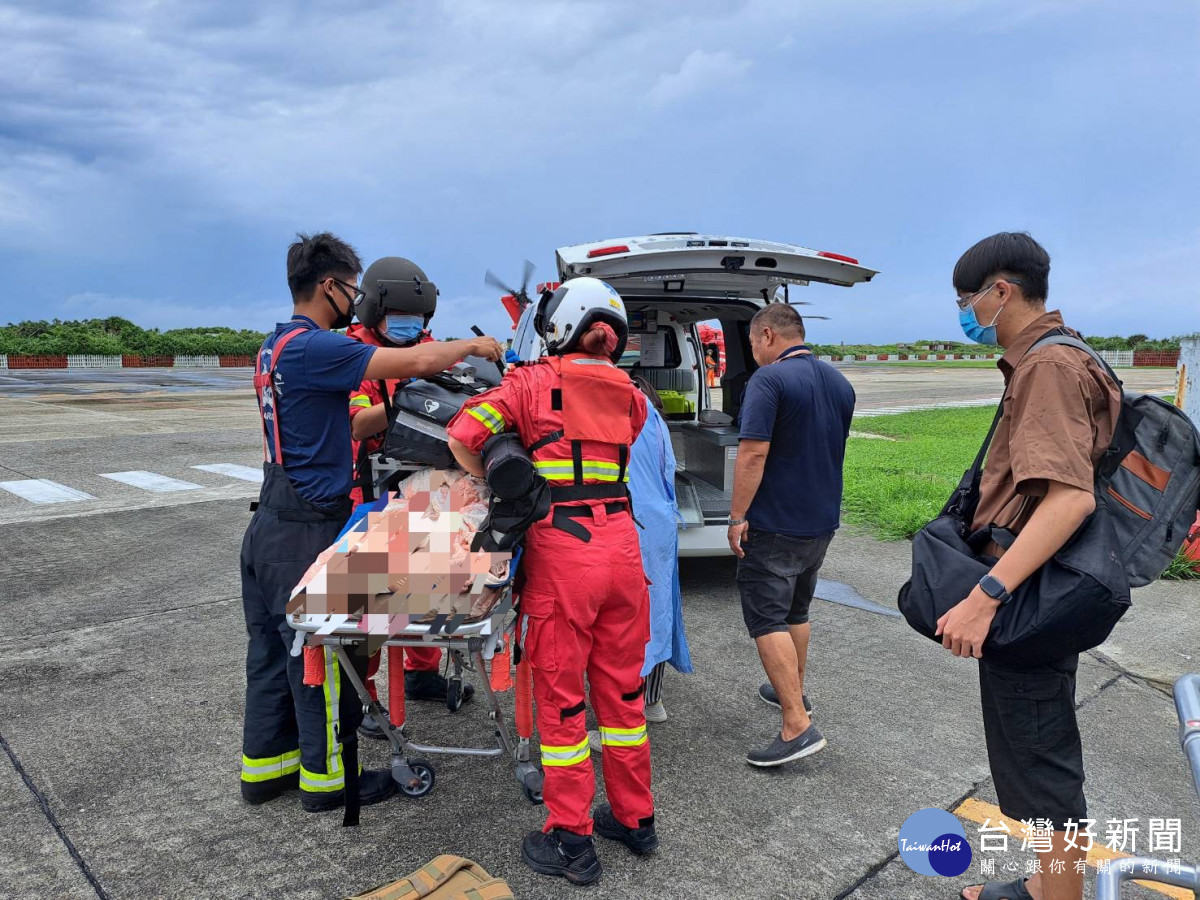 中央與地方攜手合作空中轉診艱難任務　離島搶救生命不中斷