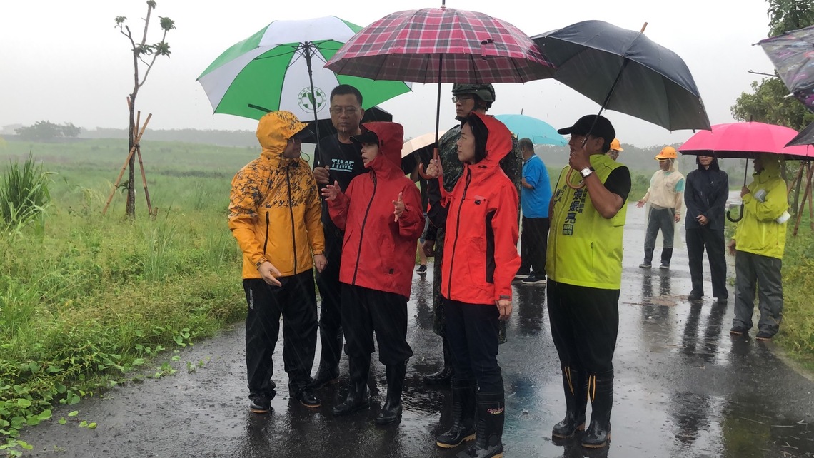 修-凱米轉強颱，屏東縣周縣長及伍立委，縣議員等關心各地災情